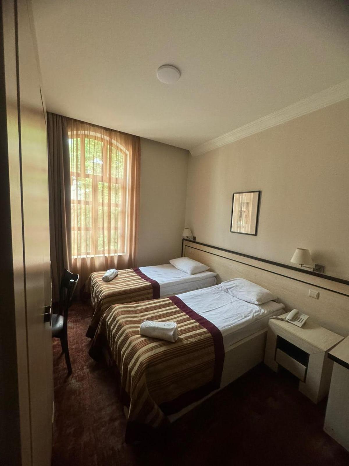 Hotel Beka Palace Tbilisi Ngoại thất bức ảnh