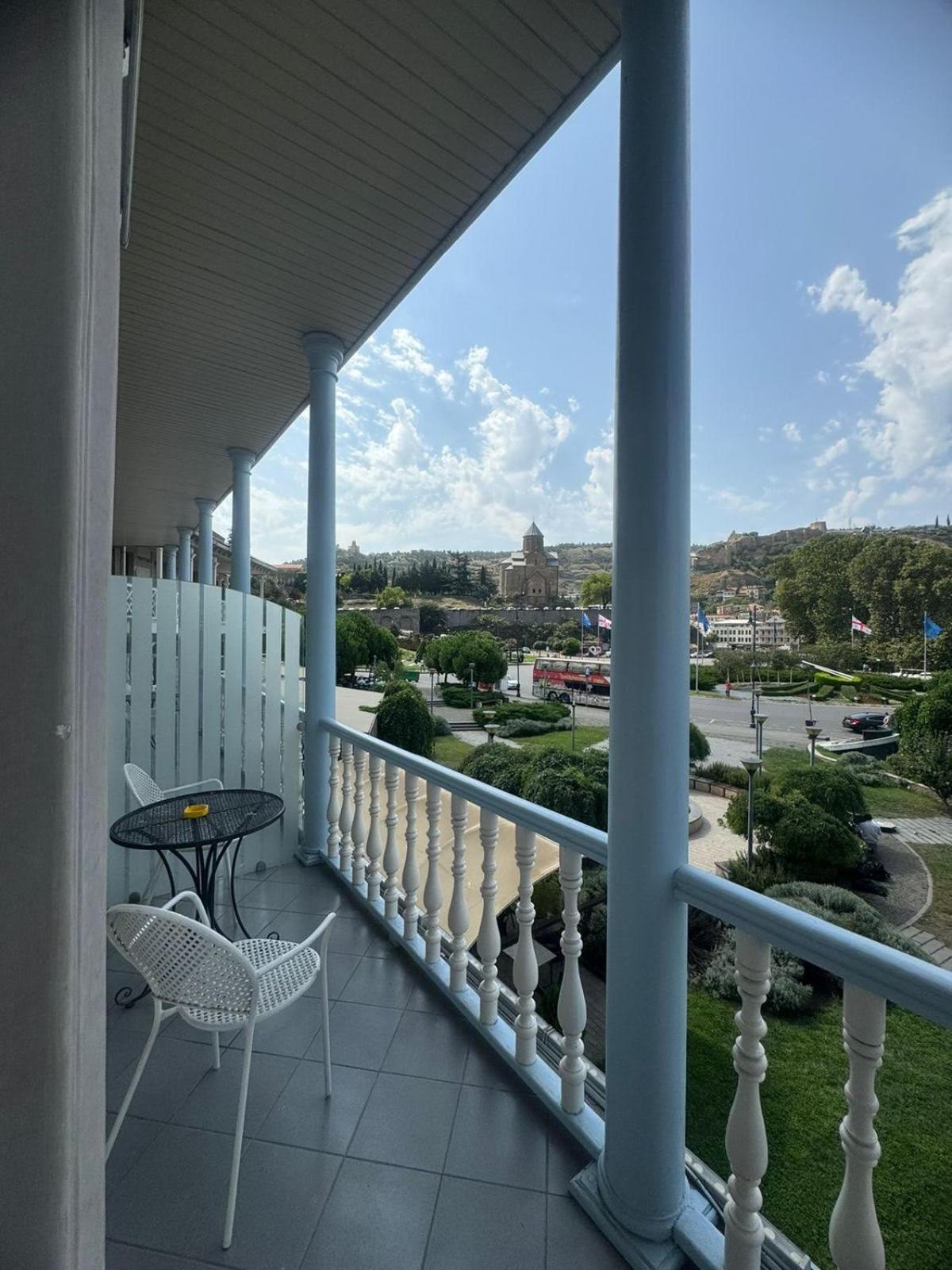 Hotel Beka Palace Tbilisi Ngoại thất bức ảnh