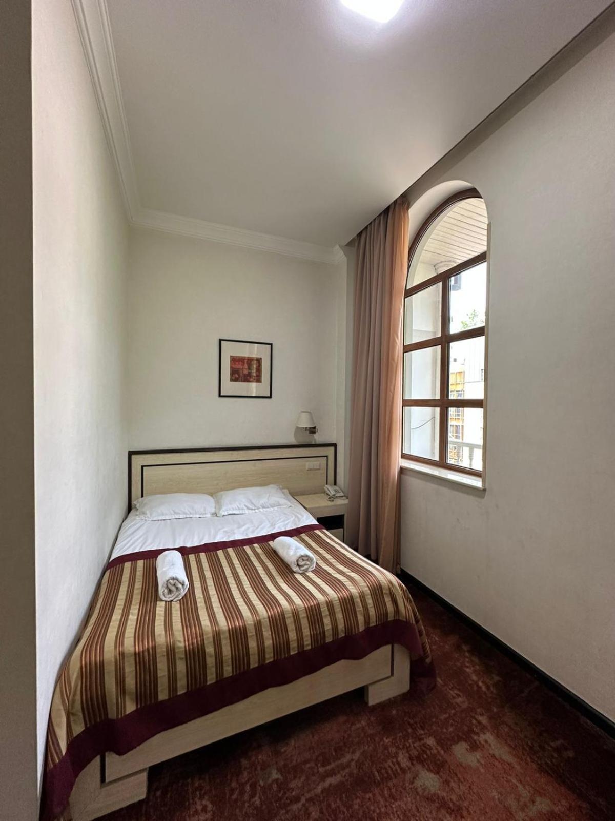 Hotel Beka Palace Tbilisi Ngoại thất bức ảnh